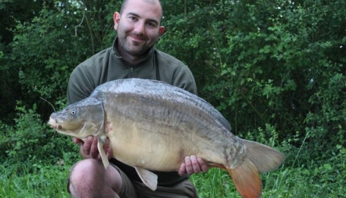 A 26 lb carp from Blue Lake, Mike Linstead, May 2015