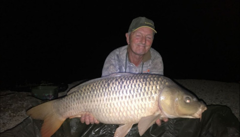 A 25 lb carp from Blue Lake, James Blunt, Aug 2018