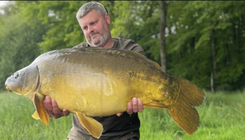 A 34 lb 6 oz fish from Boux, Apr 2022