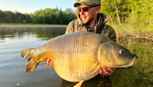 A 45 lb 6 oz fish from Boux, Pb, Apr 2022