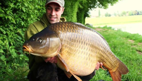 A 42 lb 14 oz carp from Boux, Gary Western, May 2013