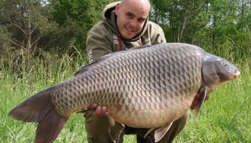 A 52 lb carp from Boux, Scott Fry, May 2013