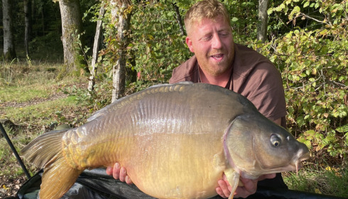 A 40 lb 8 oz fish from Boux, Mirror, Oct 2022