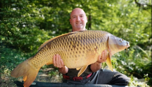 A 35 lb 2 oz carp from Brie, Jul 2019