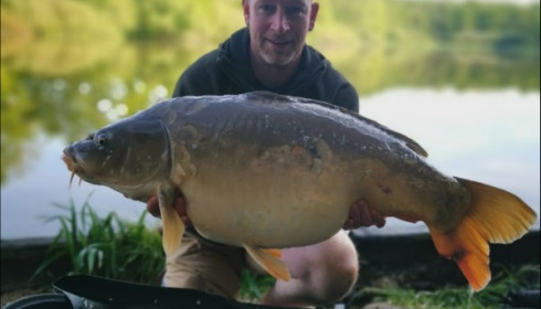 A 37 lb 9 oz carp from Brie, Jamie Squires, May 2019