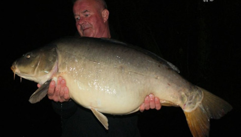 A 44 lb carp from Brocard Large, Jim Woodley, Jun 2014
