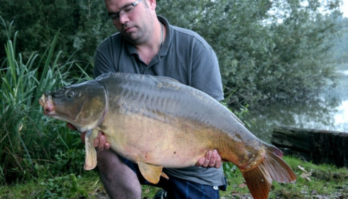 A 36 lb 8 oz carp from Brocard Large, Stewart Cliff, Sep 2016