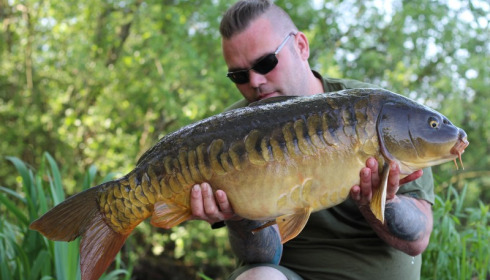A 28 lb carp from Brocard Large, Stewart Cliff, May 2018