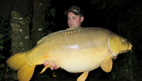 A 41 lb 8 oz carp from Brocard Large, Jun 2014