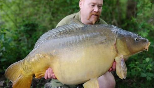 A 40 lb 2 oz carp from Brocard Large, May 2019