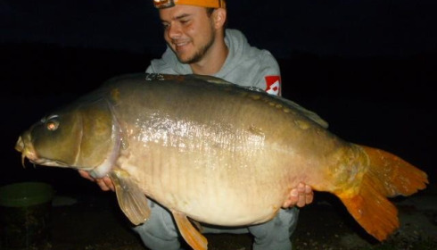A 41 lb carp from Brocard Large, Danny Bennik, Aug 2014
