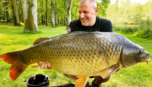 A 51 lb 10 oz fish from Cailleaux, 51lb PB Common, May 2022