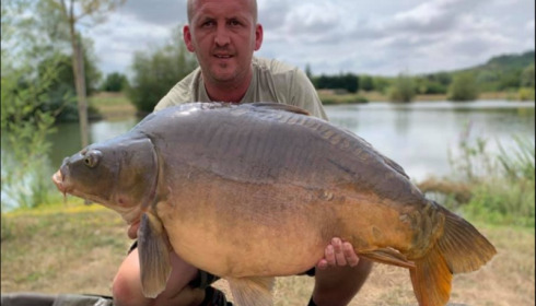 A 42 lb carp from Deux Iles, David Donaghue, Jul 2019