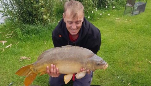 A 26 lb carp from Deux Iles, Adrian Russell, Jun 2019