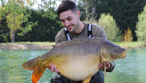 A 35 lb 3 oz carp from Deux Iles, Jay Bowers, Apr 2018