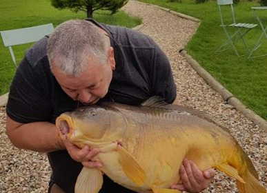 A 34 lb 7 oz carp from Deux Iles, Emma Russell, May 2018