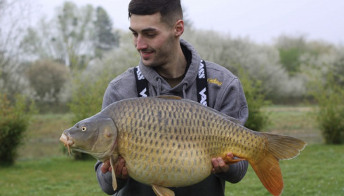 A 25 lb 2 oz carp from Deux Iles, Jay Bowers, Apr 2018