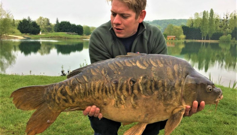 A 40 lb carp from Deux Iles, Ed Hawes, Apr 2018