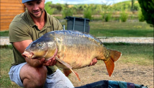 A 30 lb carp from Deux Iles, Shaun Ellis, Aug 2018