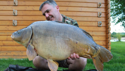 A 33 lb carp from Deux Iles, Lee Millman, Apr 2018