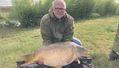A 42 lb fish from Deux Iles, Mirror, Jul 2023