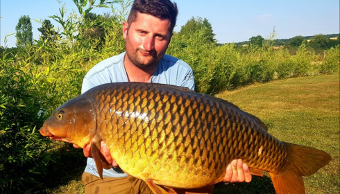 A 35 lb carp from Deux Iles, Daniel Ashmore, Jul 2018
