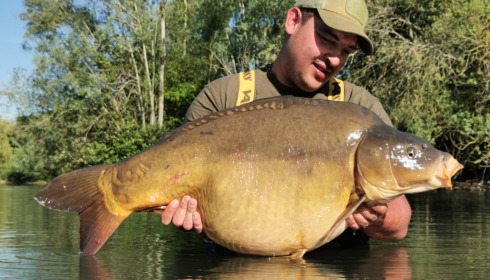 A 38 lb carp from Deux Iles, Gautier, May 2021