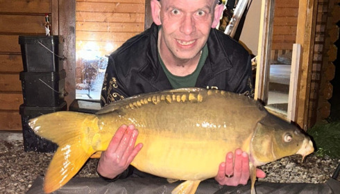 A 27 lb 8 oz carp from Deux Iles, Richard Warner, Apr 2023