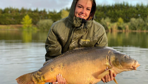 A 48 lb 12 oz carp from Deux Iles, Sophie, Sep 2022