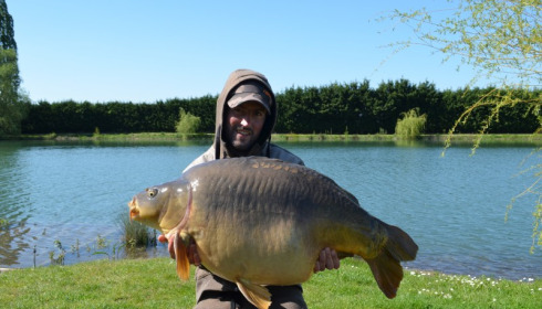 A 40 lb carp from Deux Iles, Adam Cordingley, Apr 2018