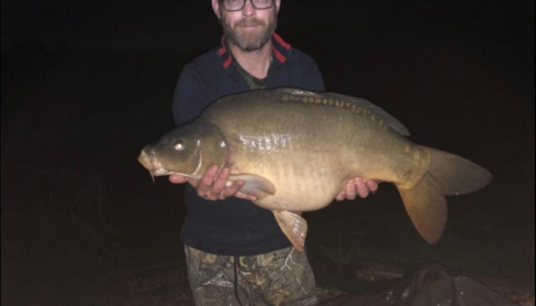 A 28 lb 4 oz carp from Deux Iles, Oct 2019