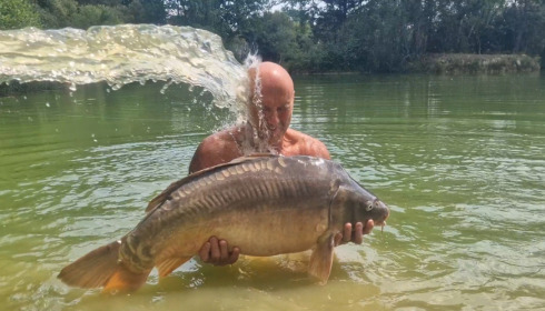 A 37 lb 10 oz carp from Eau De Vie North, Spencer Moore, Jun 2023