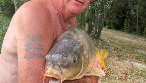 A 27 lb 12 oz carp from Eau De Vie South, Vince, Sep 2022