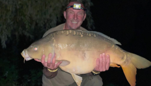 A 38 lb carp from Eau De Vie South, Cliff Sim, Sep 2021