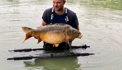 A 37 lb carp from Eau De Vie South, Ben Wise, Aug 2020