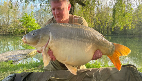 A 39 lb 8 oz fish from Eau De Vie South, Mirror Carp 39lb 8oz's, Apr 2023