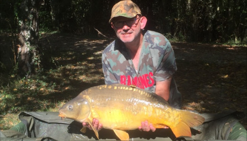 A 21 lb 1 oz carp from Eau De Vie South, Mick, Sep 2019