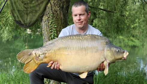 A 44 lb 7 oz carp from Eau De Vie South, Sam Wise, May 2022