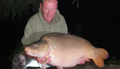 A 52 lb fish from Eau De Vie South, Mirror (same one again), Jul 2023