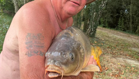 A 26 lb 12 oz carp from Eau De Vie South, Vince, Sep 2022