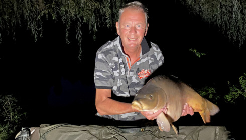 A 22 lb 4 oz carp from Eau De Vie South, Peter Holgate, Jul 2022