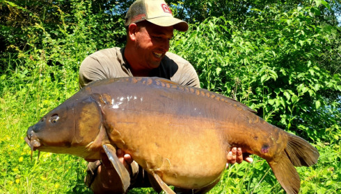 A 51 lb 3 oz carp from Evaro, Jun 2021