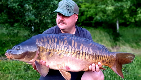 A 30 lb 4 oz carp from Evaro, Jun 2021