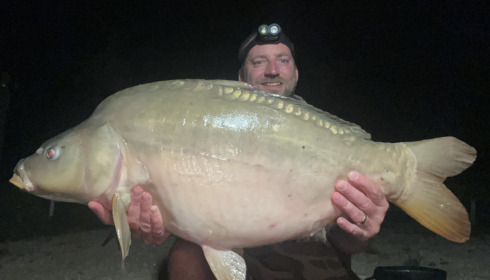 A 27 lb 1 oz carp from Fullys Lake, Mark Holland, Aug 2023