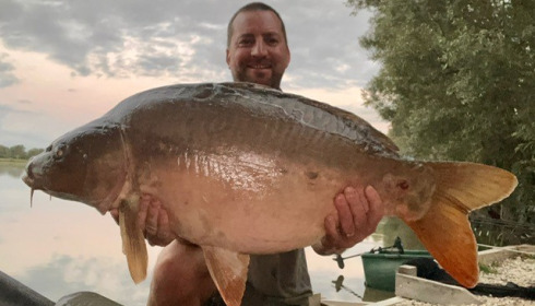 A 31 lb carp from Fullys Lake, Mark Holland, Aug 2023