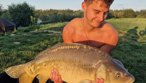 A 27 lb carp from Fullys Lake, George Holland, Aug 2023