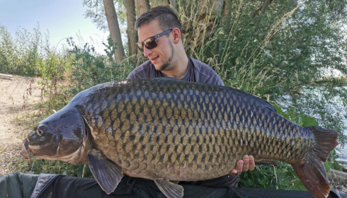 A 57 lb carp from Fullys Lake, Jul 2022
