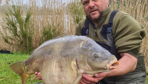 A carp from Golden Carp Lake, Mar 2022