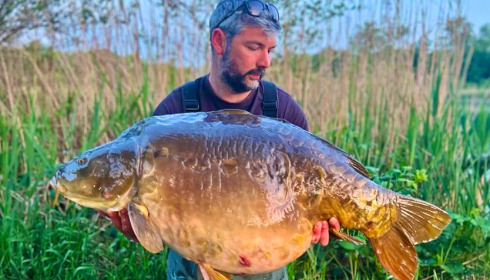 A 67 lb carp from Golden Carp Lake, Jun 2023