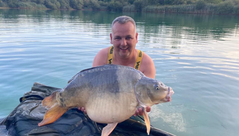 A carp from Golden Carp Lake, Sep 2022